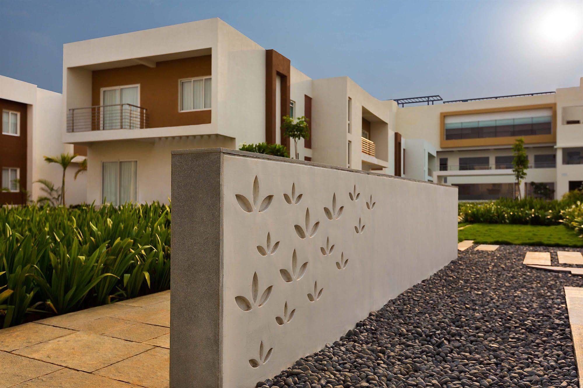 Confluence Banquets And Resort Mahabalipuram Extérieur photo