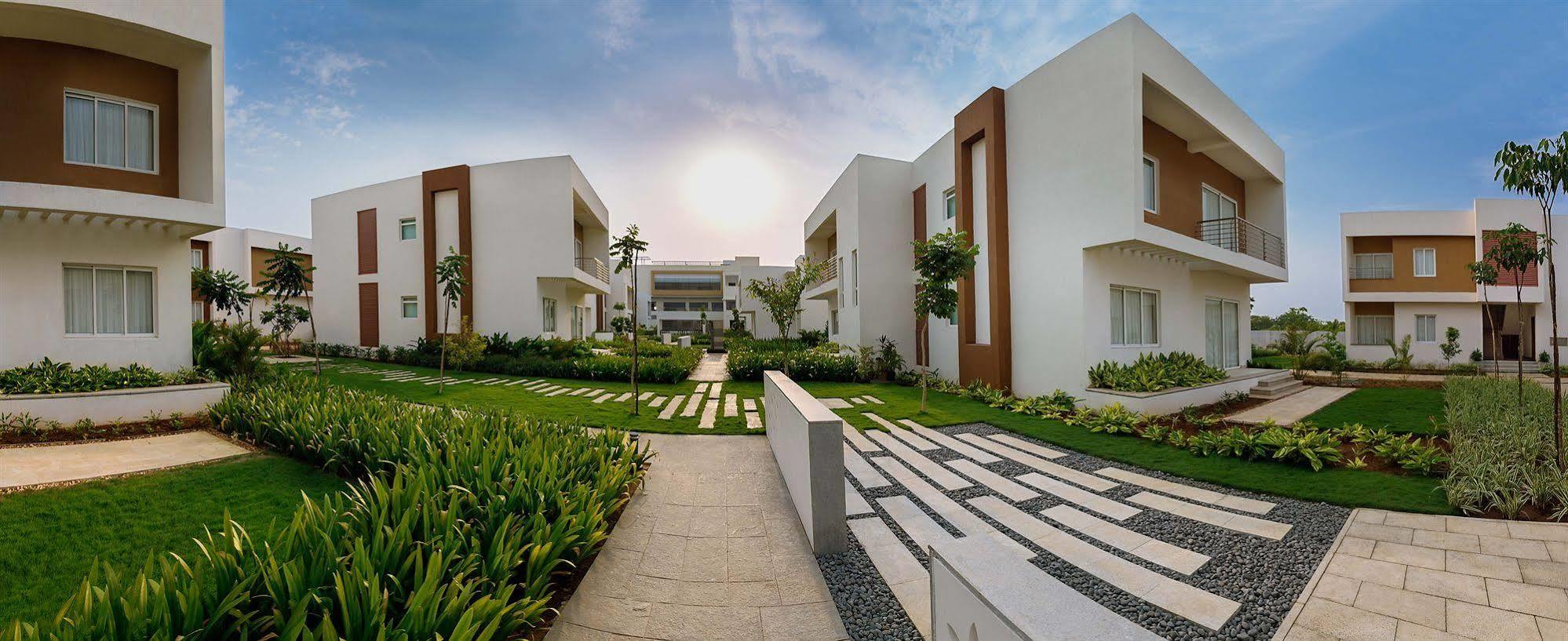 Confluence Banquets And Resort Mahabalipuram Extérieur photo