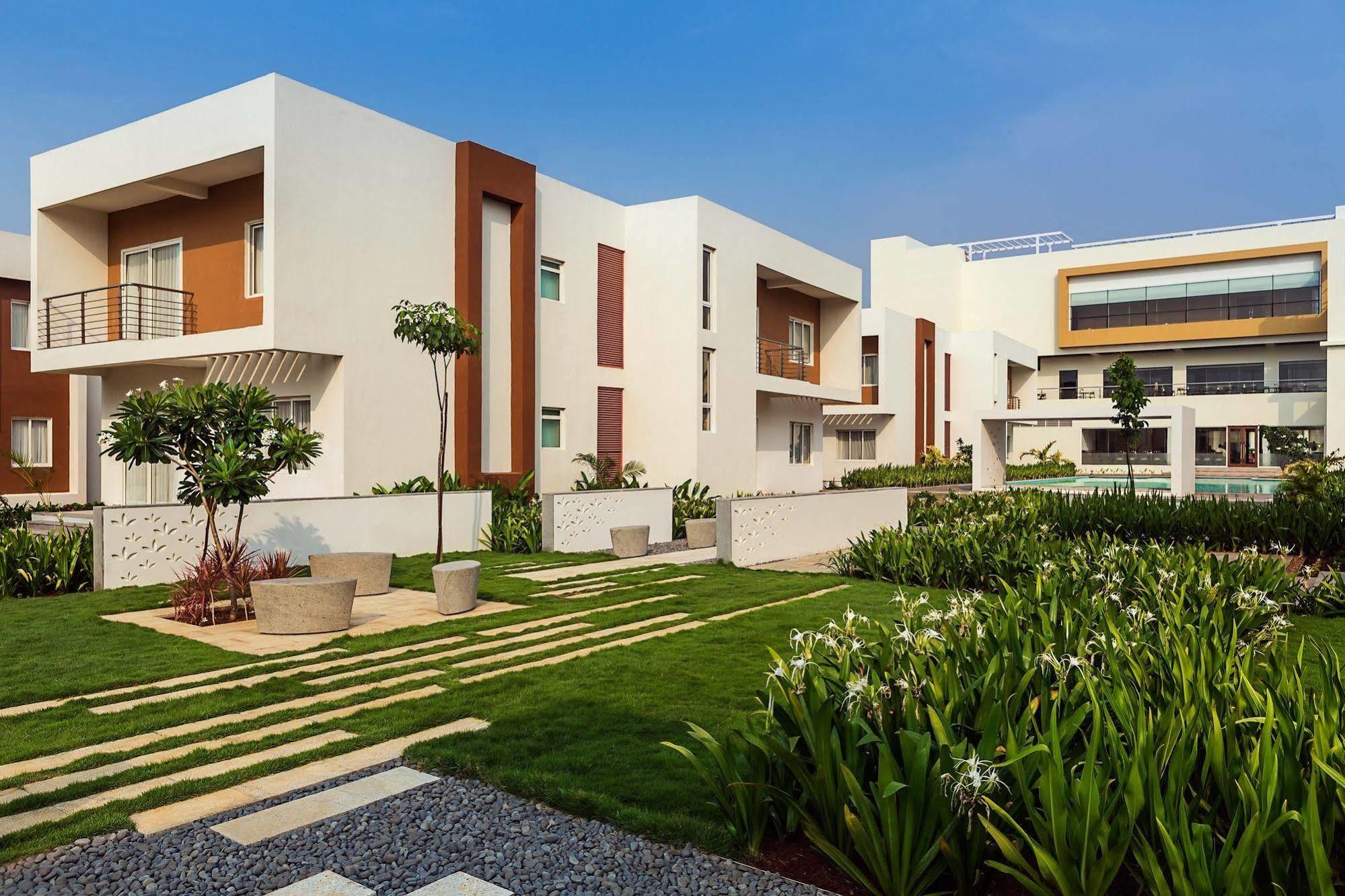 Confluence Banquets And Resort Mahabalipuram Extérieur photo