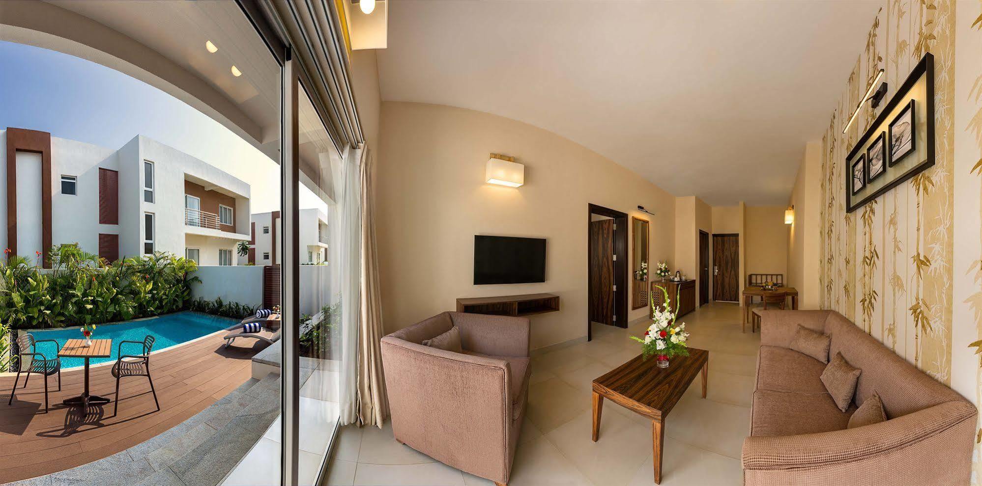 Confluence Banquets And Resort Mahabalipuram Extérieur photo