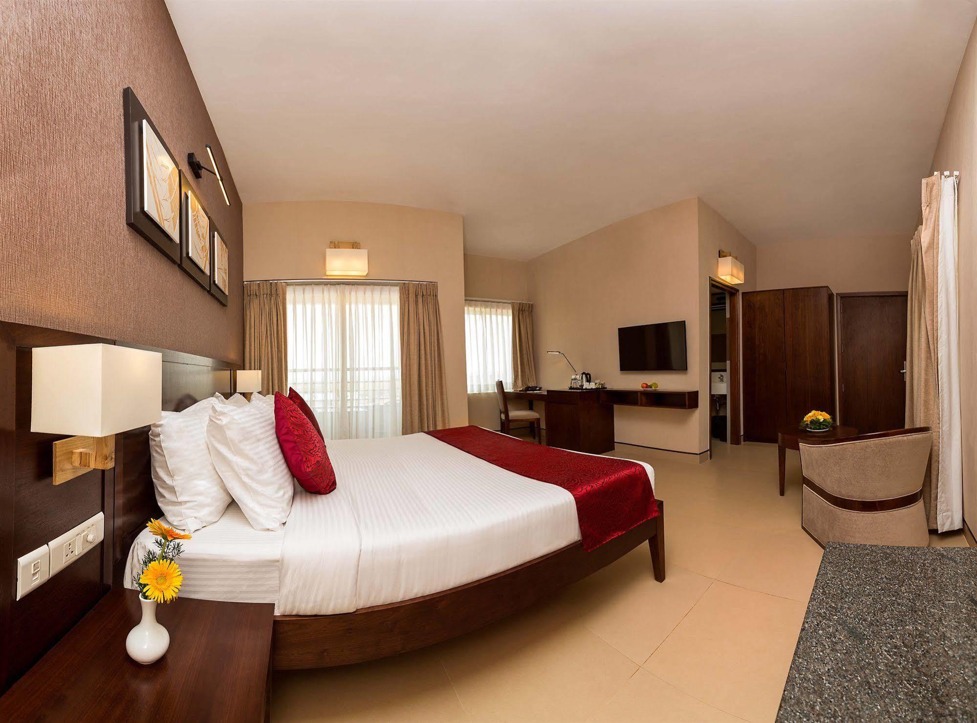 Confluence Banquets And Resort Mahabalipuram Extérieur photo
